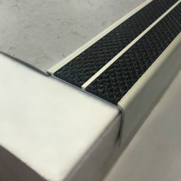 AA208 (CLEARANCE - limited availability)