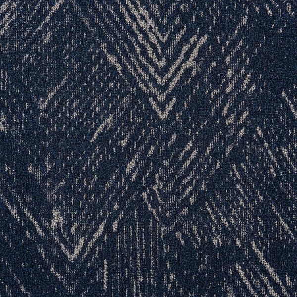 Mountain Fold Peacock 33388